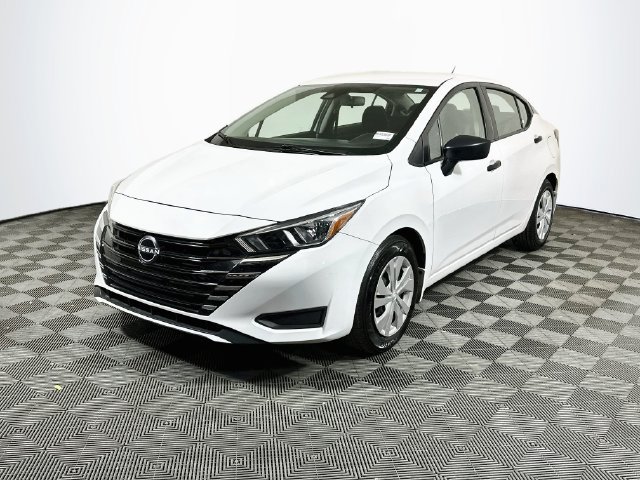 Used 2024 Nissan Versa 1.6 S Sedan