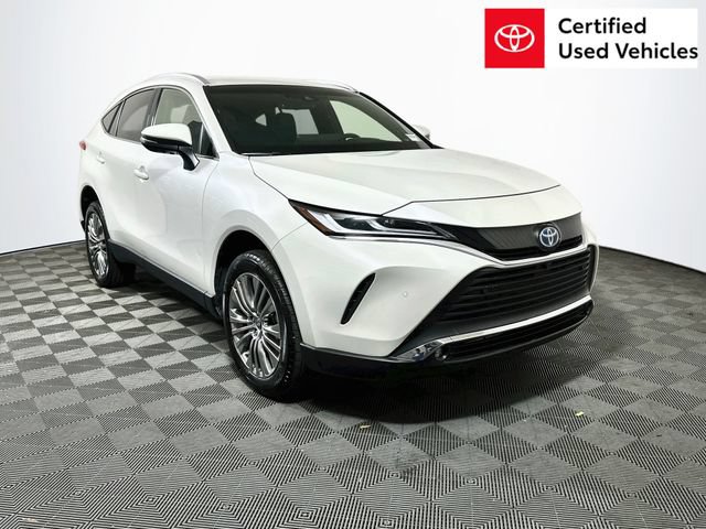 Certified Pre-Owned 2022 Toyota Venza LE