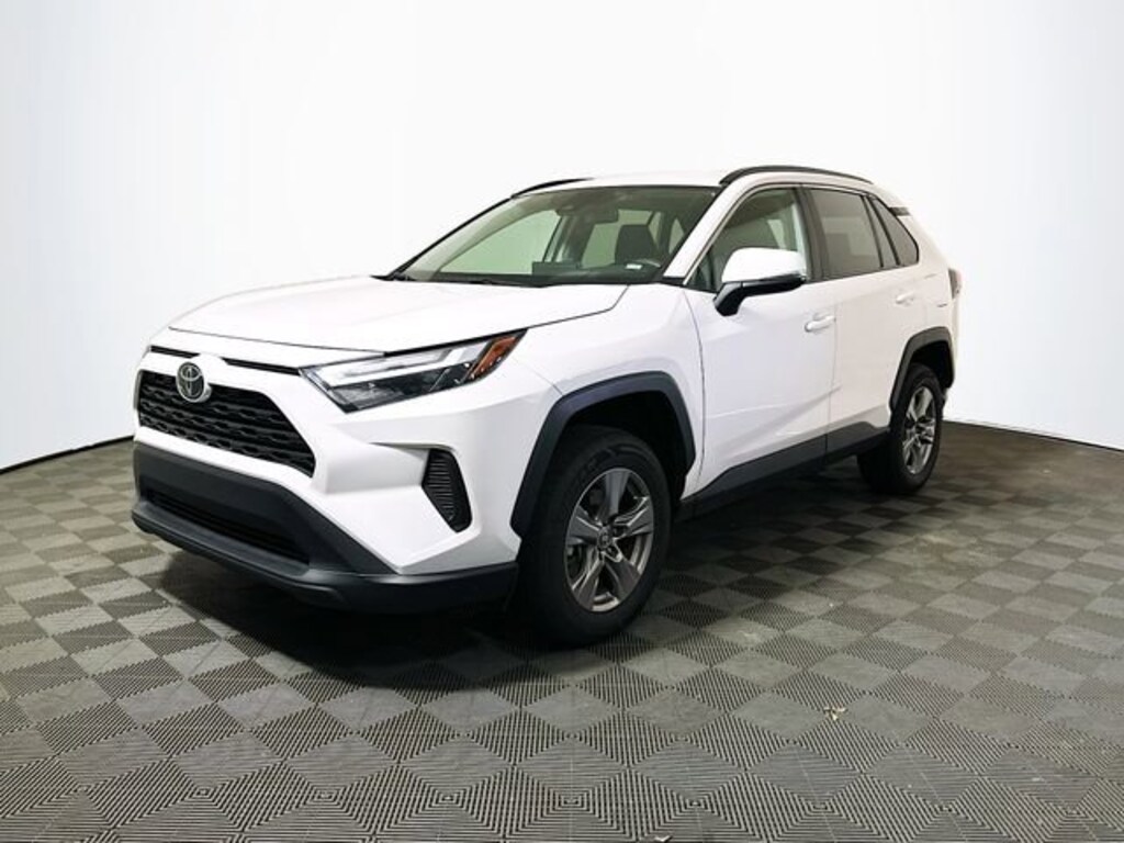 Used 2024 Toyota RAV4 XLE SUV