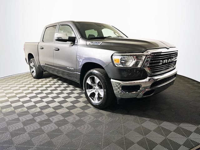 2024 RAM 1500 Laramie Crew Cab 5'7's photo