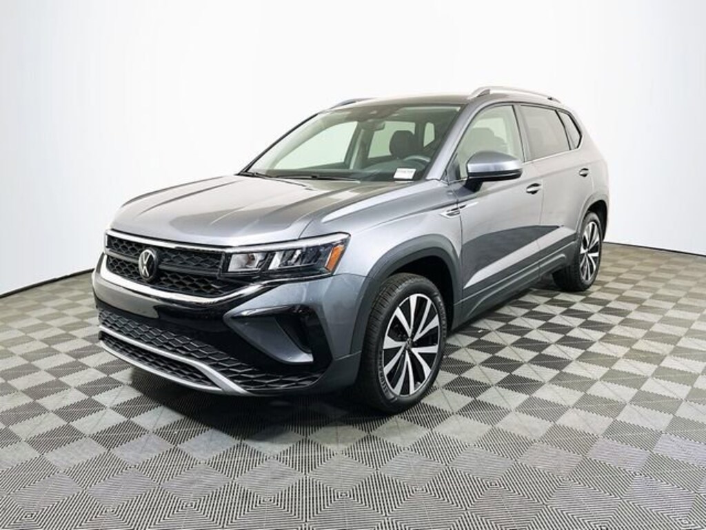 Used 2024 Volkswagen Taos 1.5T SE SUV