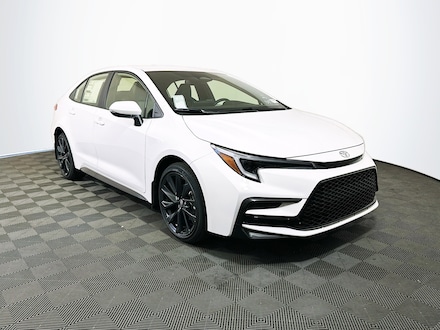 2026 Toyota Corolla Hybrid SE Sedan