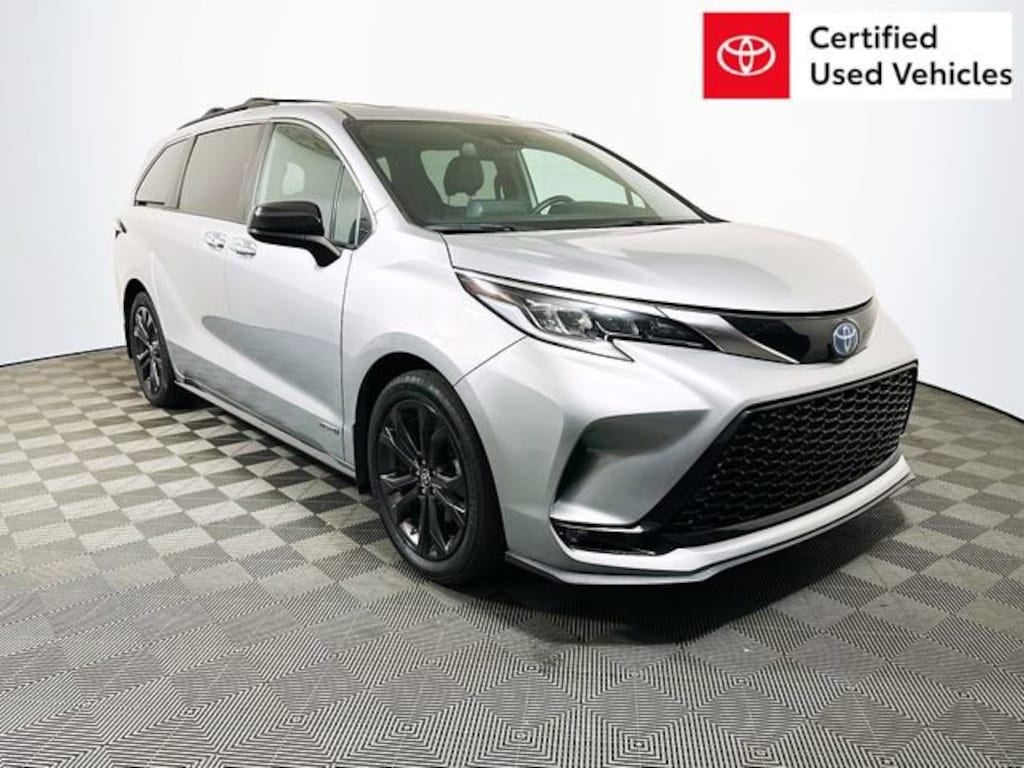 Certified 2021 Toyota Sienna XSE 7 Passenger Van