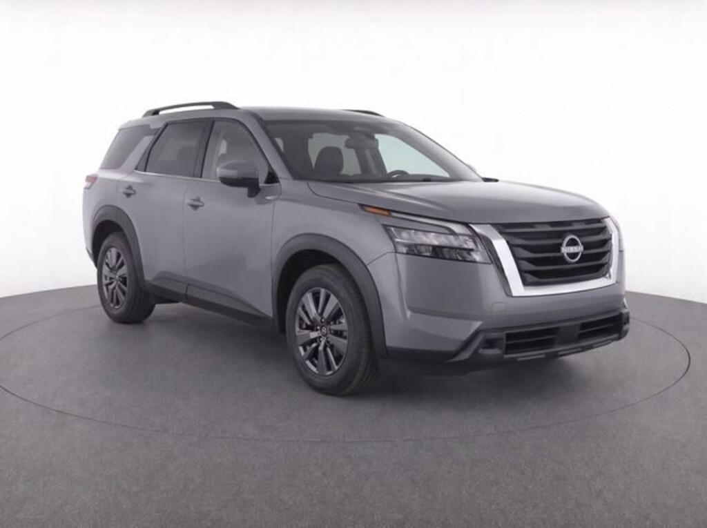 Used 2025 Nissan Pathfinder SV SUV