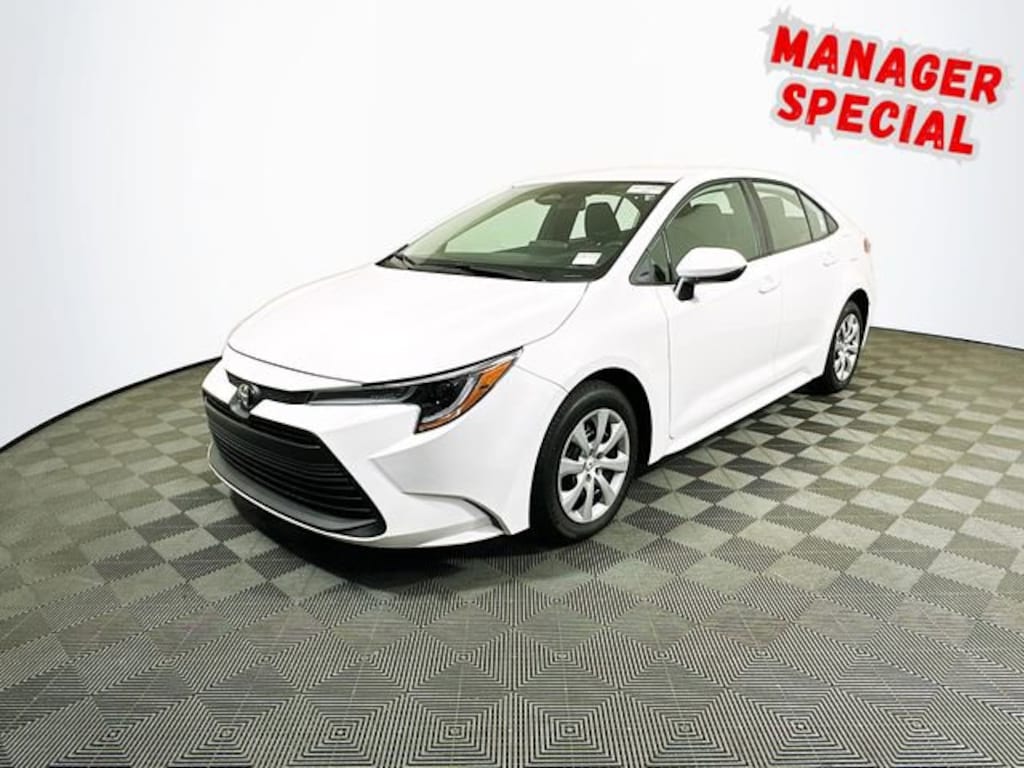 Certified 2025 Toyota Corolla LE Sedan