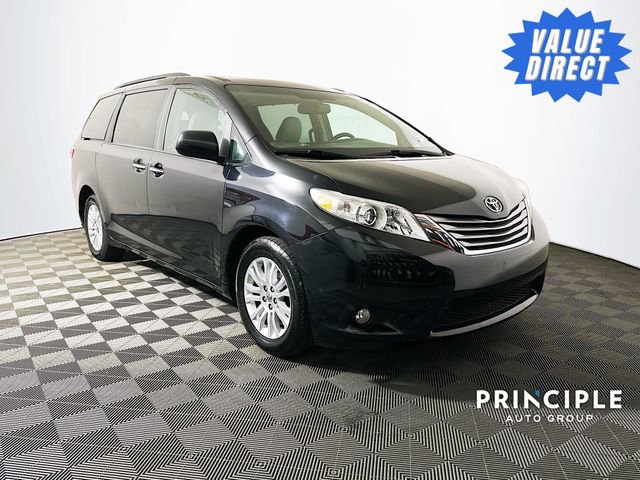 2017 Toyota Sienna XLE
