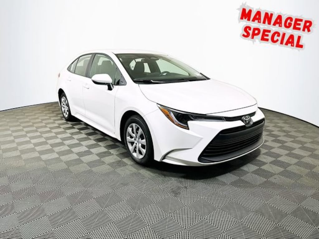 Certified 2025 Toyota Corolla LE Sedan