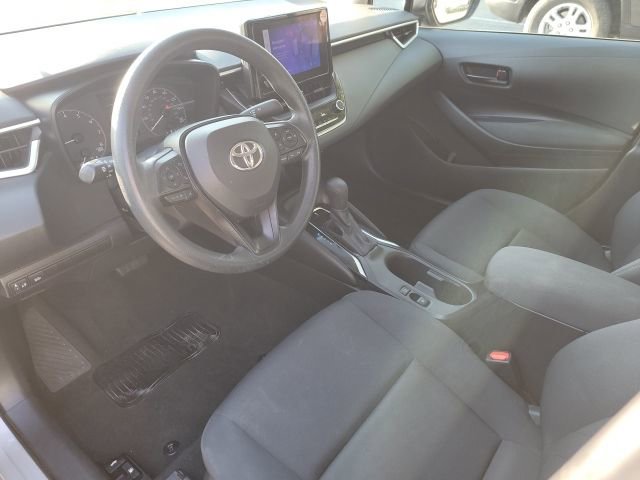 2023 Toyota Corolla LE photo 2