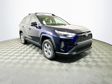 2025 Toyota RAV4 XLE SUV