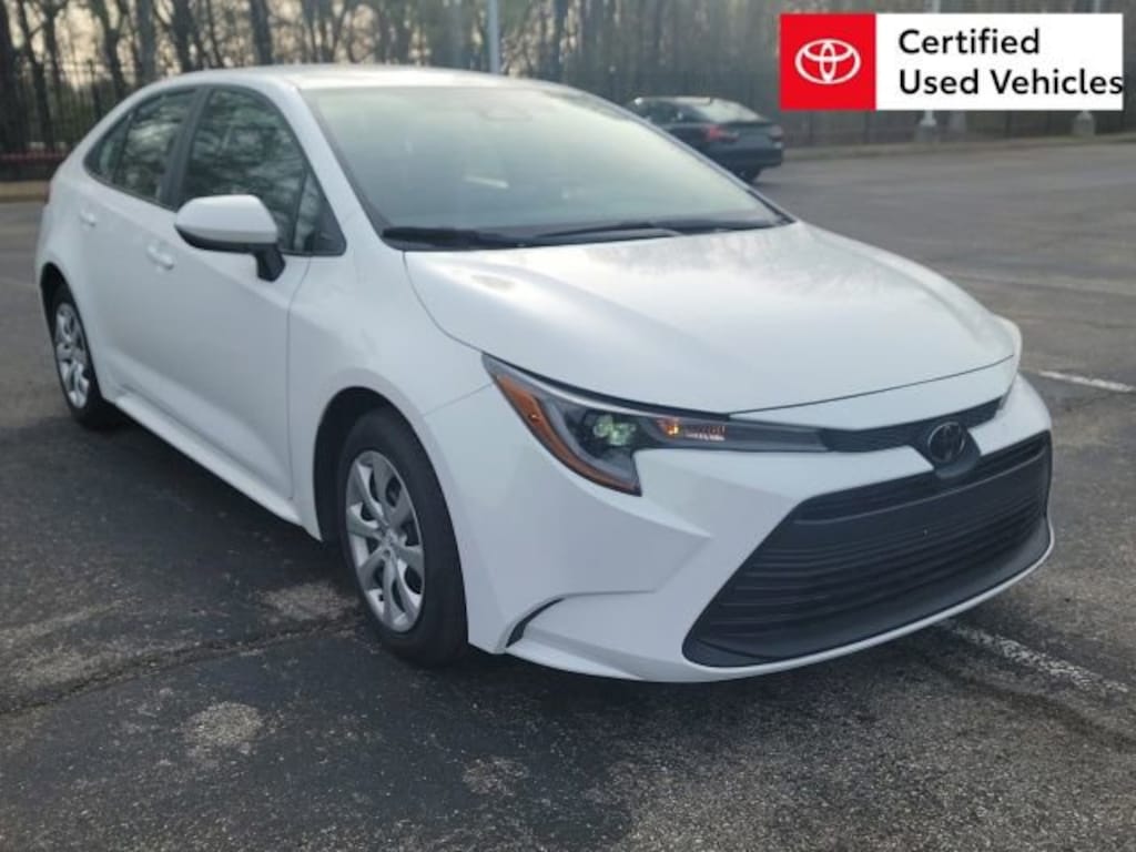 Used 2024 Toyota Corolla LE Sedan
