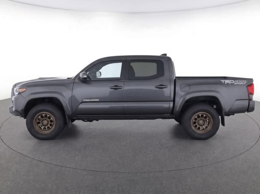 Used 2017 Toyota Tacoma SR5 V6 Truck Double Cab