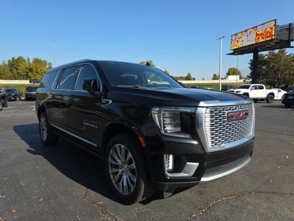 Used 2023 GMC Yukon XL Denali SUV