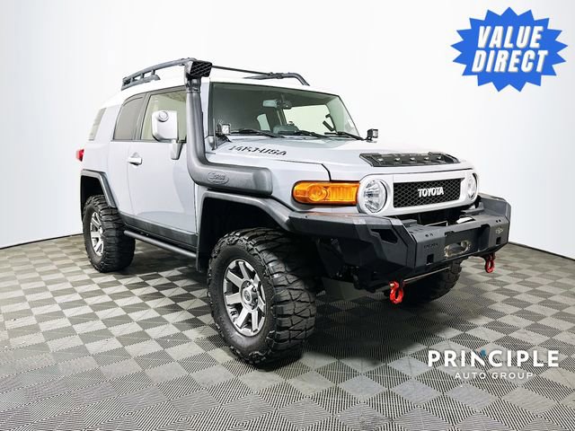 2014 Toyota FJ Cruiser Base's photo