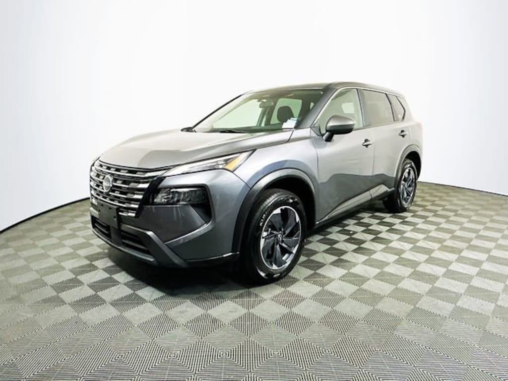 Used 2024 Nissan Rogue SV SUV