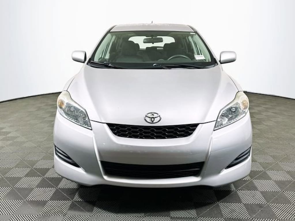 Used 2009 Toyota Matrix Base Hatchback