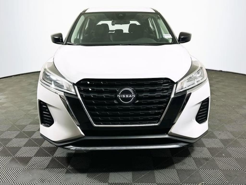 Used 2024 Nissan Kicks S SUV