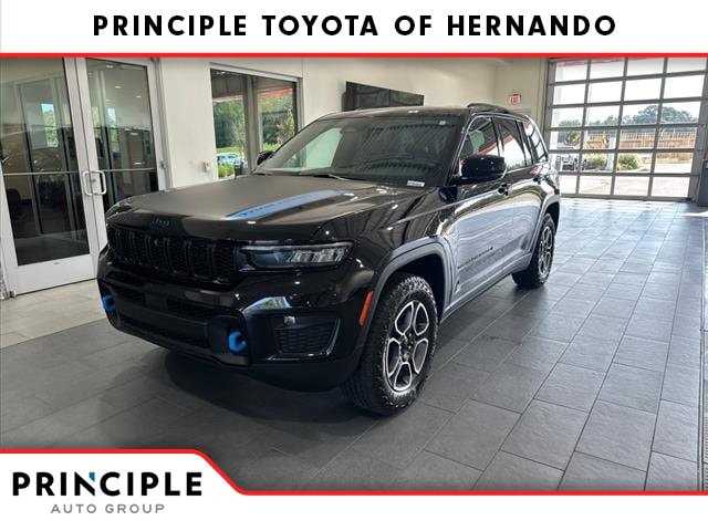 2022 Jeep Grand Cherokee Trailhawk 4xe's photo