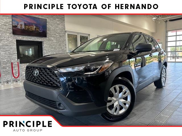 2024 Toyota Corolla Cross L's photo