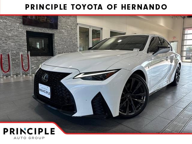 2021 Lexus IS 350 F SPORT's photo