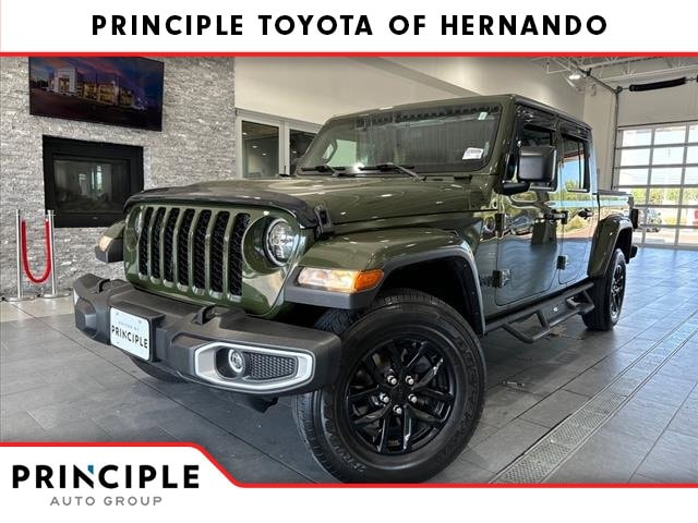 2023 Jeep Gladiator Sport S's photo