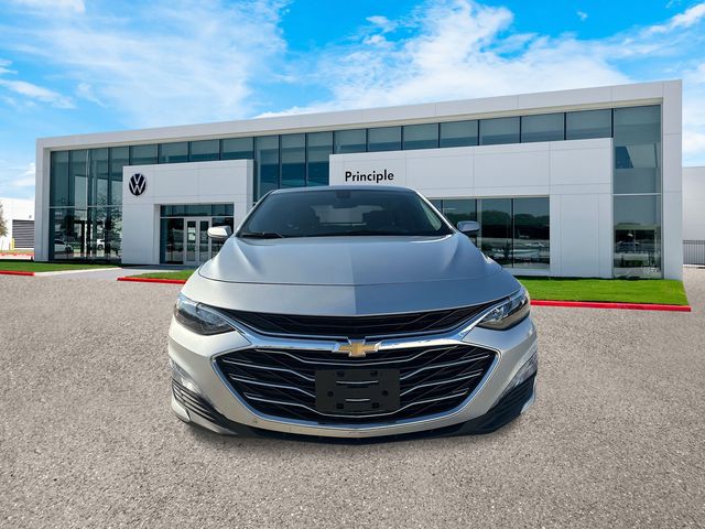 Used 2022 Chevrolet Malibu 1LT with VIN 1G1ZD5ST1NF126025 for sale in Grapevine, TX