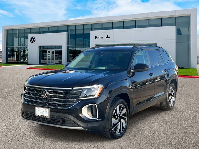 New 2026 Volkswagen Atlas SE w/Technology