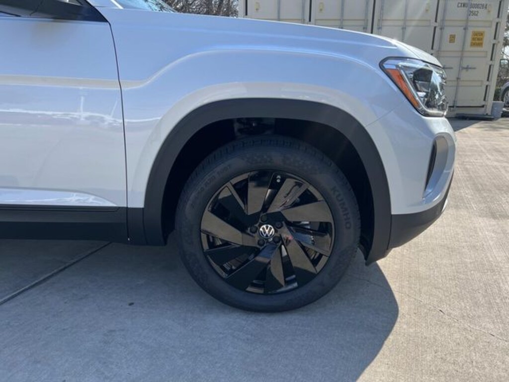 New 2026 Volkswagen Atlas 2.0T SE w/Technology SUV