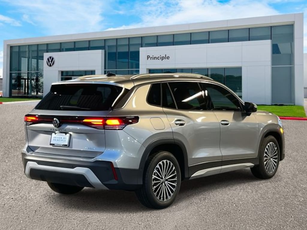 New 2026 Volkswagen Tiguan 2.0T S SUV