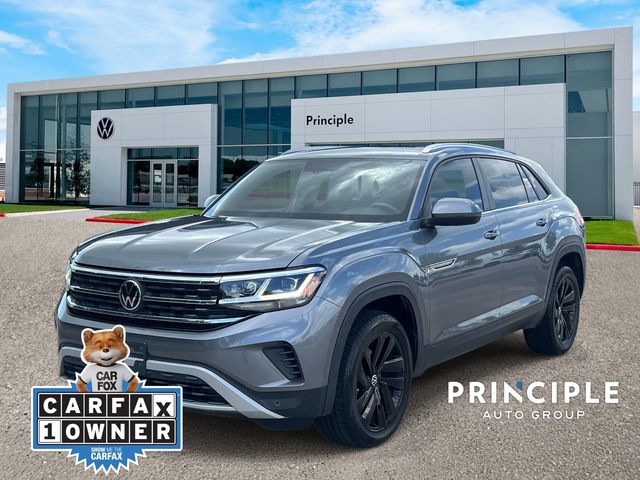 2023 Volkswagen Atlas Cross Sport SE w/Tech