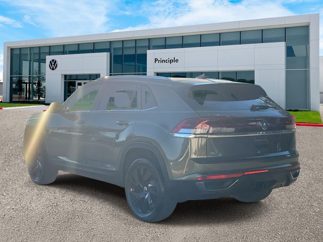 2026 Volkswagen Atlas Cross Sport SE Technology photo 4