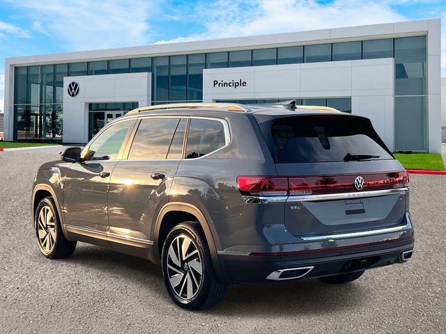 2026 Volkswagen Atlas SEL photo 4