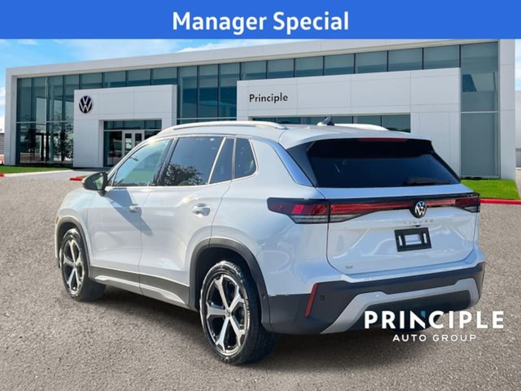 New 2026 Volkswagen Tiguan SE SUV
