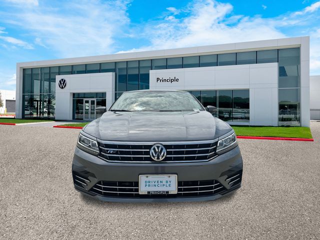 Used 2018 Volkswagen Passat R-Line with VIN 1VWAA7A31JC011685 for sale in Grapevine, TX