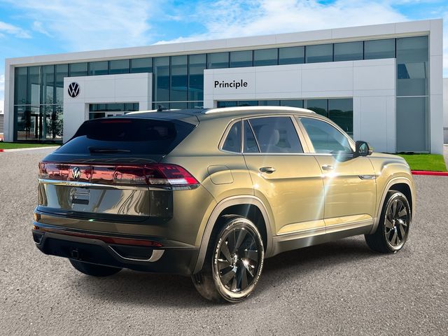 2026 Volkswagen Atlas Cross Sport SE Technology photo 3