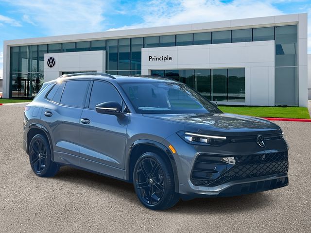 2026 Volkswagen Tiguan SE R-Line Black photo 2