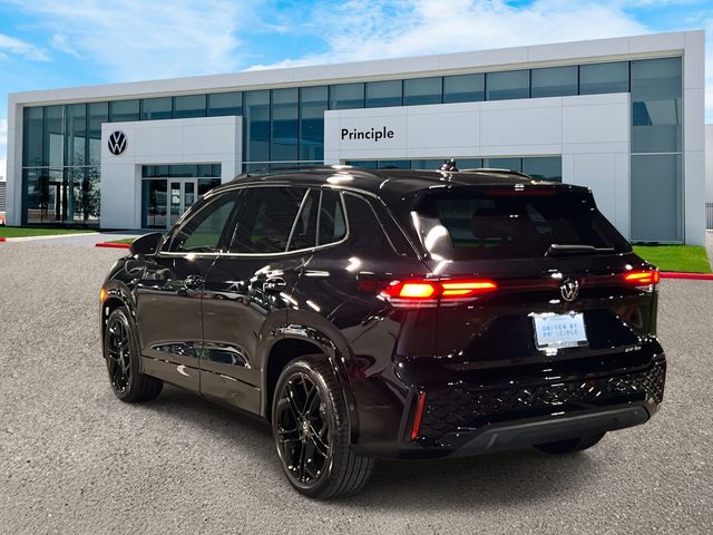2026 Volkswagen Tiguan SE R-Line Black photo 3