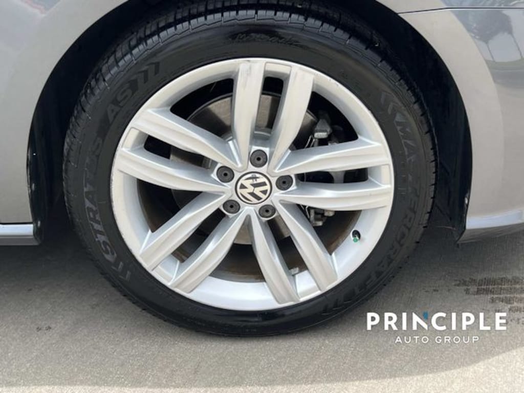 Used 2019 Volkswagen Passat 2.0T Wolfsburg Edition Sedan