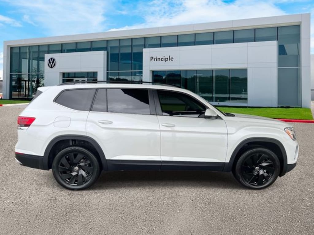 New 2026 Volkswagen Atlas 2.0T SE w/Technology SUV