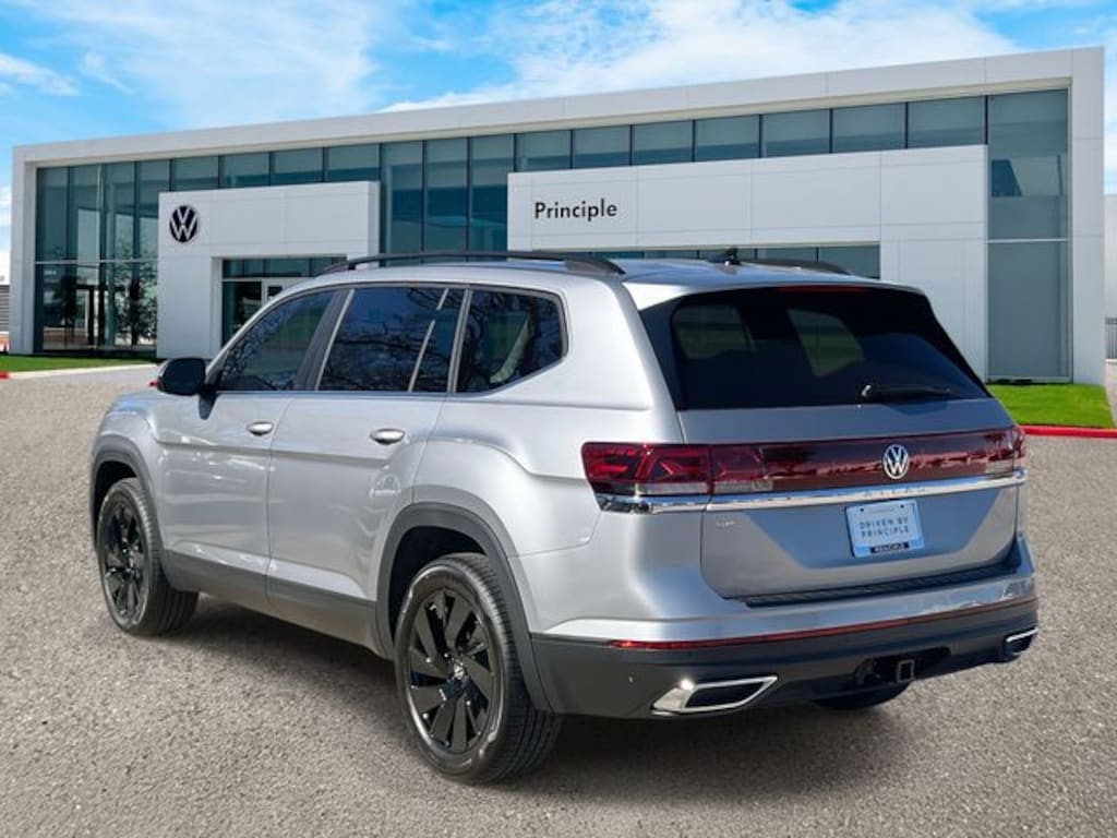New 2026 Volkswagen Atlas 2.0T SE w/Technology SUV