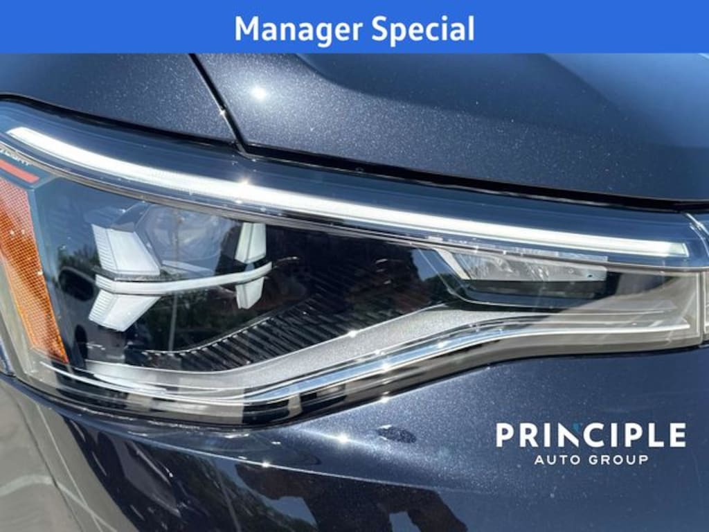 New 2025 Volkswagen Taos 1.5T SE SUV