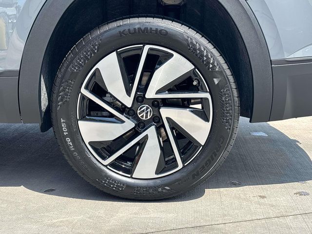 2026 Volkswagen Atlas SE w/Tech - Photo 6