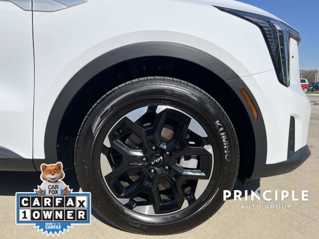 Used 2025 Kia Sorento S SUV