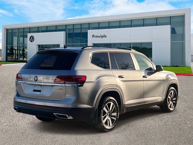 2021 Volkswagen Atlas SE photo 2