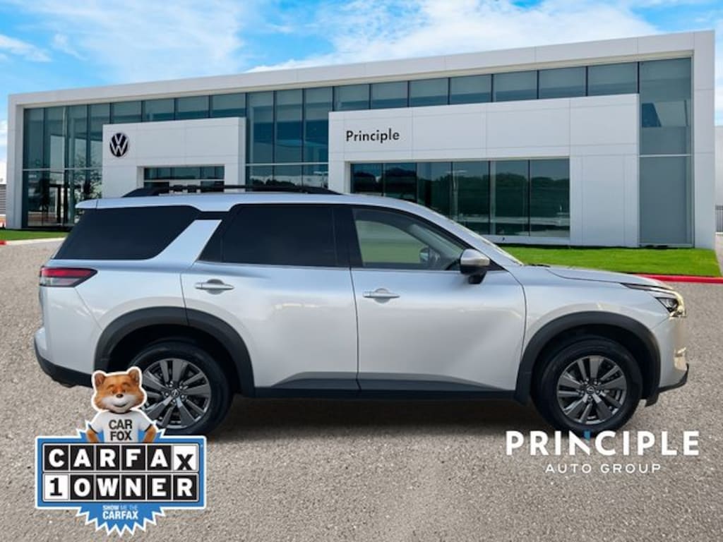 Used 2024 Nissan Pathfinder SV SUV