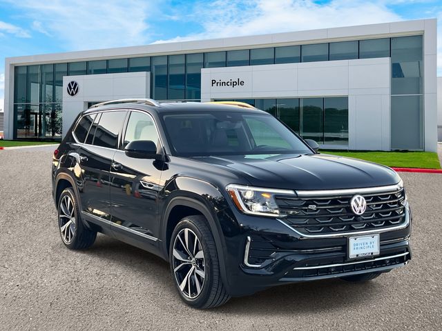 2026 Volkswagen Atlas SEL Premium R-Line photo 2