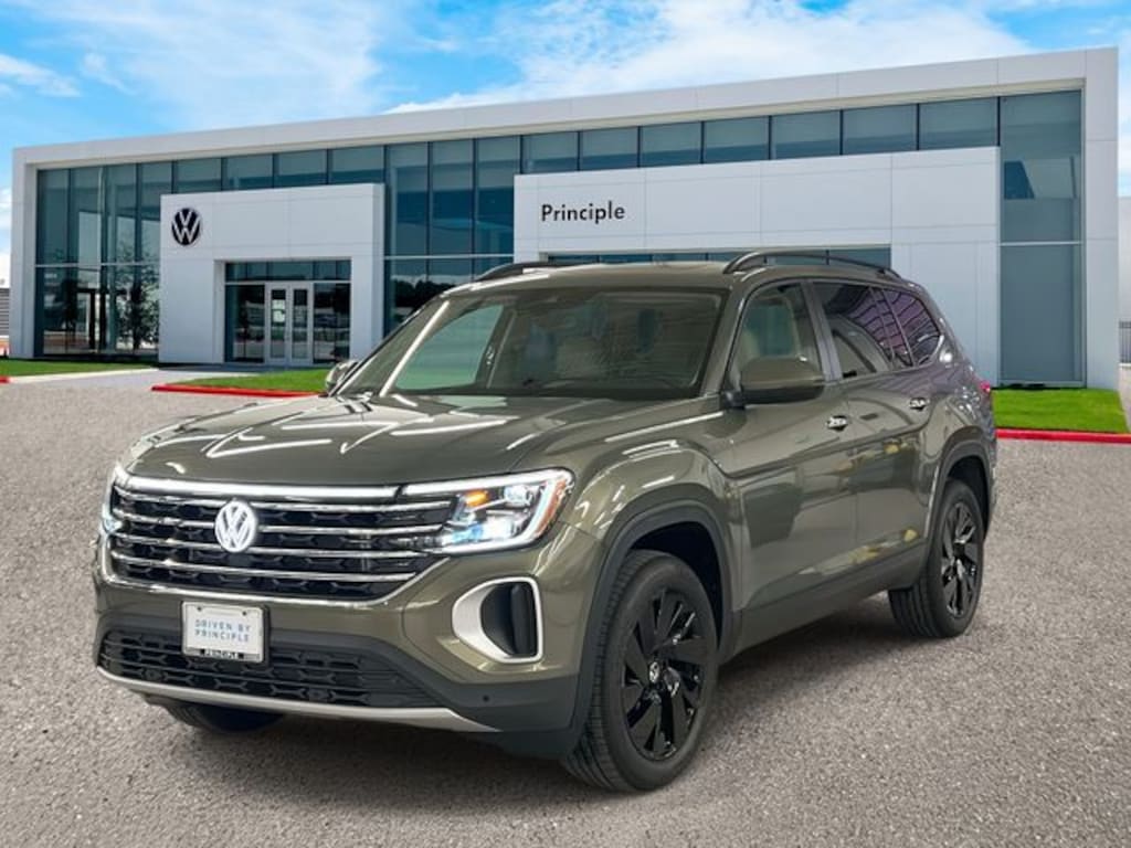 New 2026 Volkswagen Atlas 2.0T SE w/Technology SUV