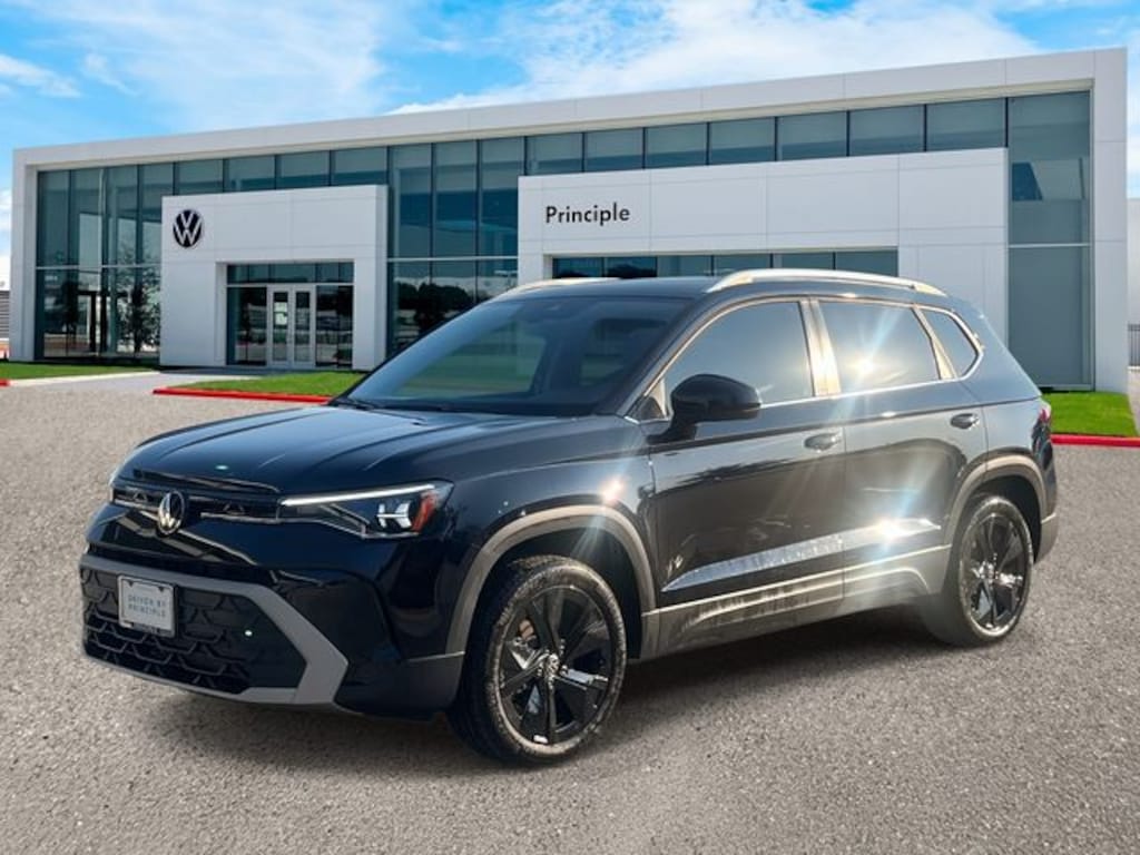 New 2025 Volkswagen Taos 1.5T SE SUV