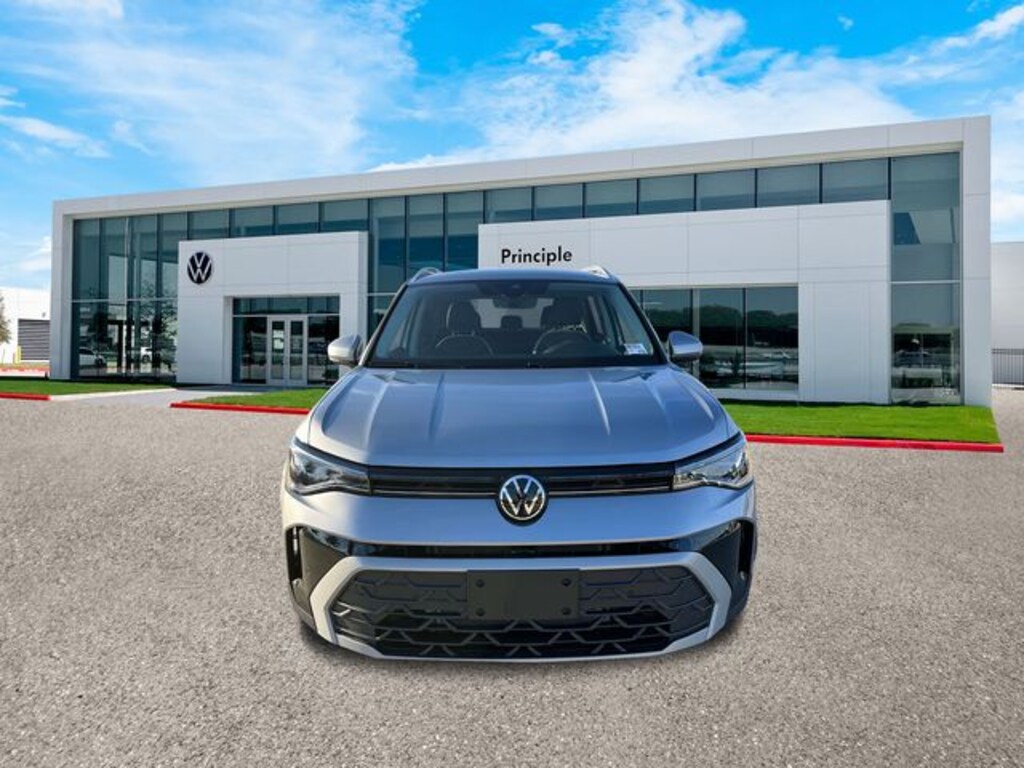 New 2025 Volkswagen Taos 1.5T SE SUV