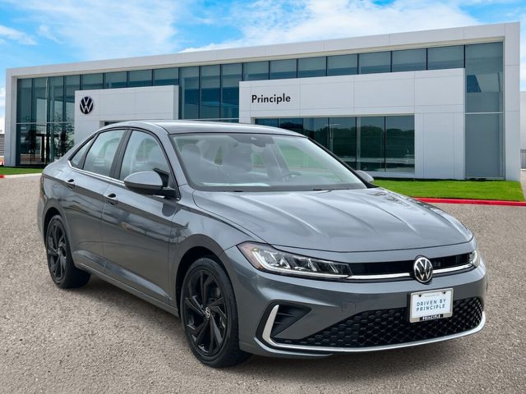 New 2026 Volkswagen Jetta 1.5T SE Sedan