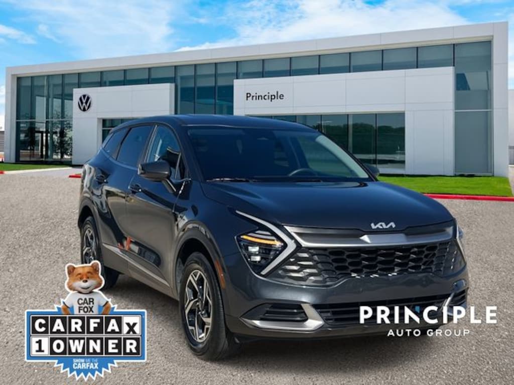 Used 2024 Kia Sportage LX SUV